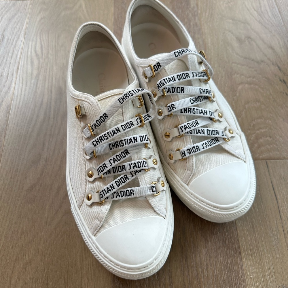 DIOR SNEAKERS